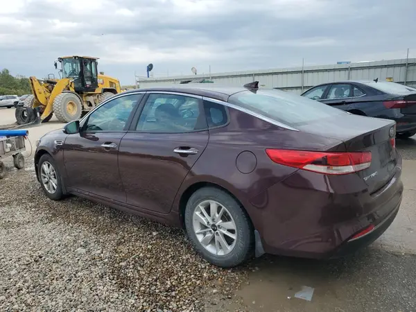 5XXGT4L35JG228210 2018 KIA OPTIMA - Image 2