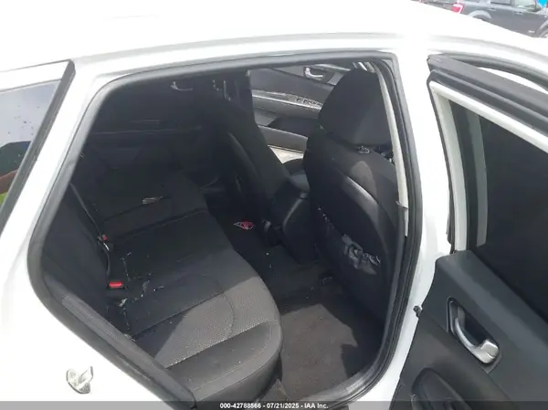5XXGT4L35JG228482 2018 KIA OPTIMA - Image 8