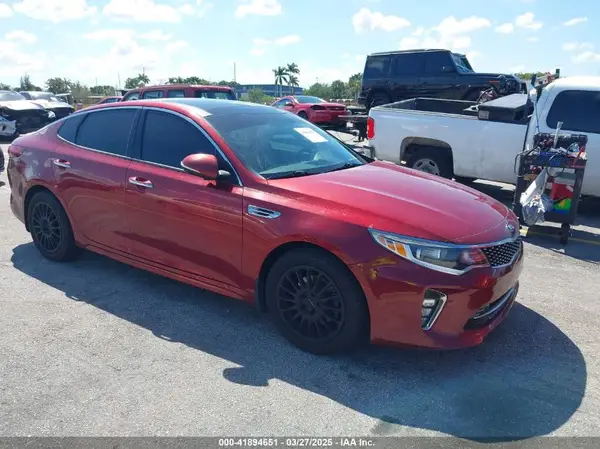 5XXGT4L35JG230054 2018 KIA OPTIMA - Image 1