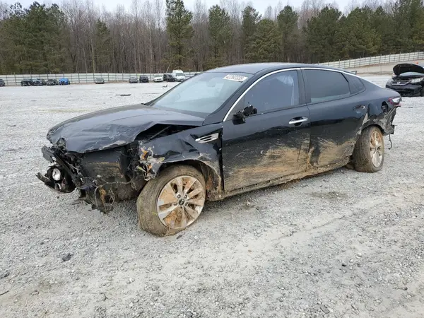 5XXGT4L35JG230975 2018 KIA OPTIMA - Image 1