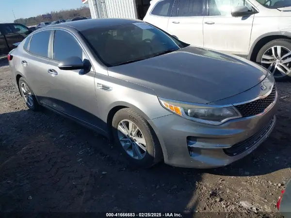 5XXGT4L35JG233021 2018 KIA OPTIMA - Image 1