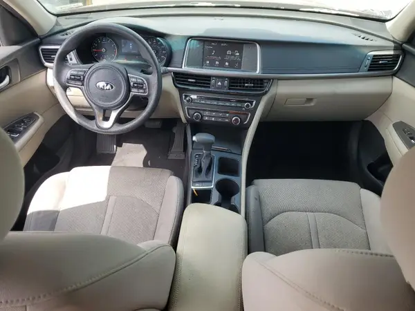 5XXGT4L35JG233634 2018 KIA OPTIMA - Image 8