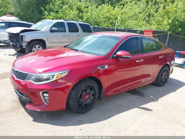 5XXGT4L35JG234864 2018 KIA OPTIMA - Image 2