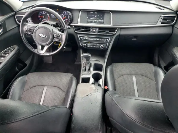 5XXGT4L35JG245475 2018 KIA OPTIMA - Image 8