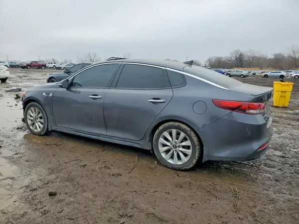 5XXGT4L35JG246366 2018 KIA OPTIMA - Image 2