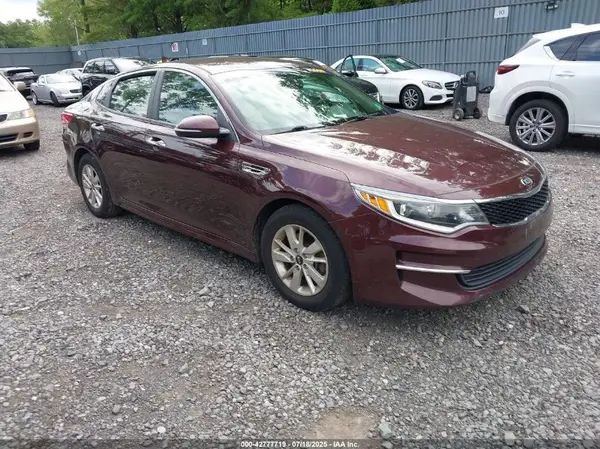 5XXGT4L35JG246447 2018 KIA OPTIMA - Image 1