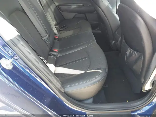 5XXGT4L35JG247405 2018 KIA OPTIMA - Image 8