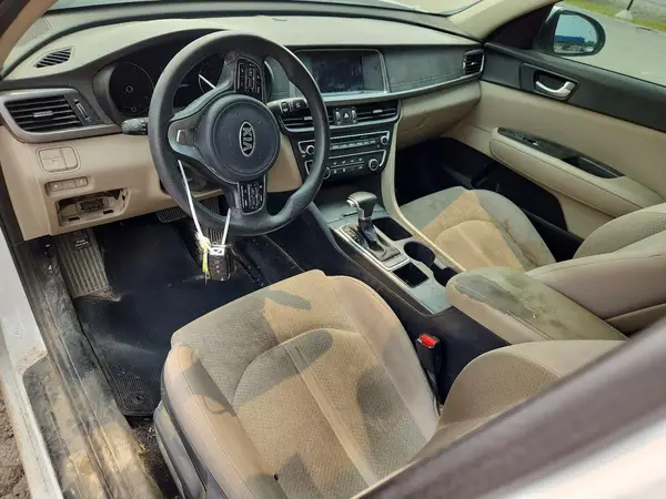 5XXGT4L35JG251826 2018 KIA OPTIMA - Image 8