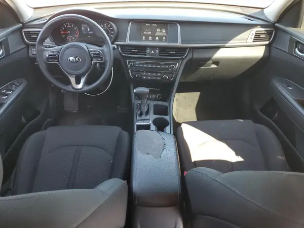 5XXGT4L35JG251924 2018 KIA OPTIMA - Image 8