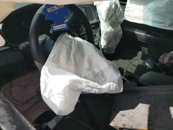 5XXGT4L35JG253432 2018 KIA OPTIMA - Image 8