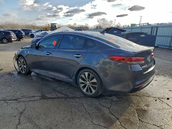 5XXGT4L35JG254175 2018 KIA OPTIMA - Image 2