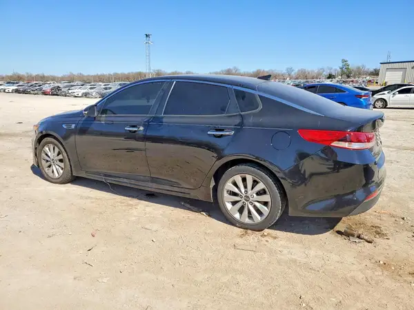 5XXGT4L35JG254869 2018 KIA OPTIMA - Image 2