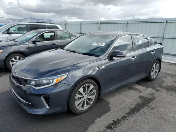5XXGT4L35JG255245 2018 KIA OPTIMA - Image 1