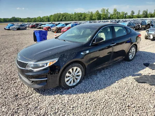 5XXGT4L35JG259022 2018 KIA OPTIMA - Image 1