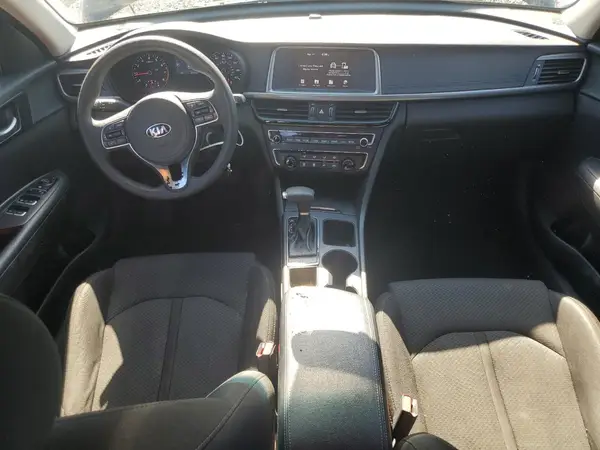 5XXGT4L35JG260090 2018 KIA OPTIMA - Image 8