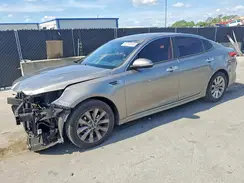 5XXGT4L35JG260252 2018 KIA OPTIMA