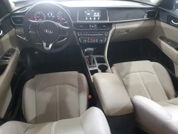 5XXGT4L35JG260560 2018 KIA OPTIMA - Image 8