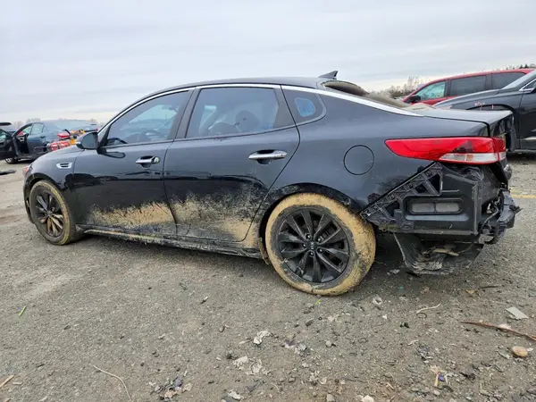 5XXGT4L35JG261014 2018 KIA OPTIMA - Image 2