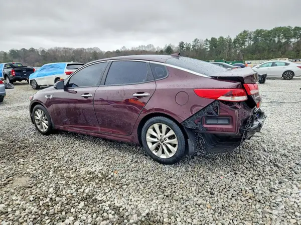 5XXGT4L35JG263040 2018 KIA OPTIMA - Image 2