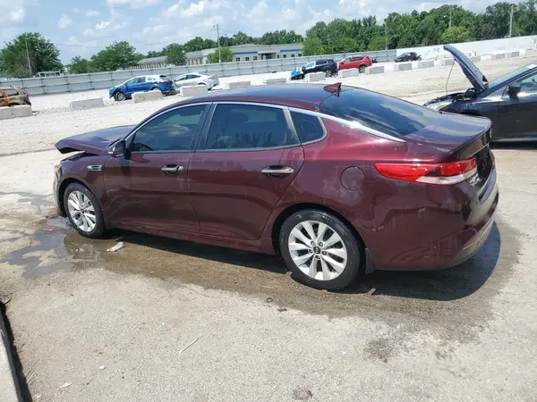5XXGT4L35JG265287 2018 KIA OPTIMA - Image 2