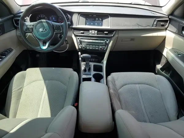 5XXGT4L35JG265287 2018 KIA OPTIMA - Image 8