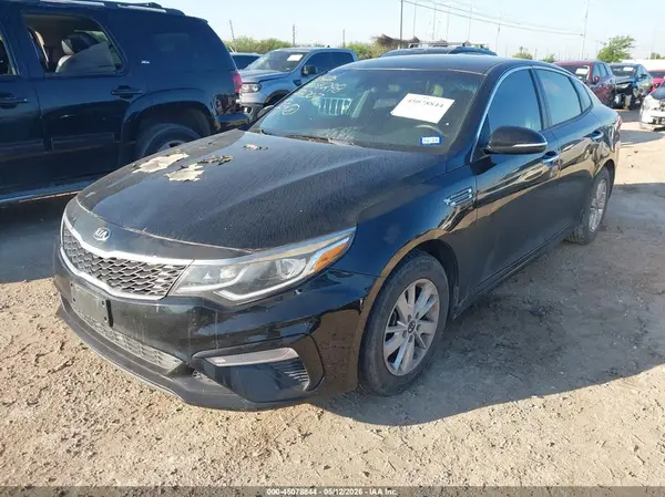 5XXGT4L35KG276307 2019 KIA OPTIMA - Image 2