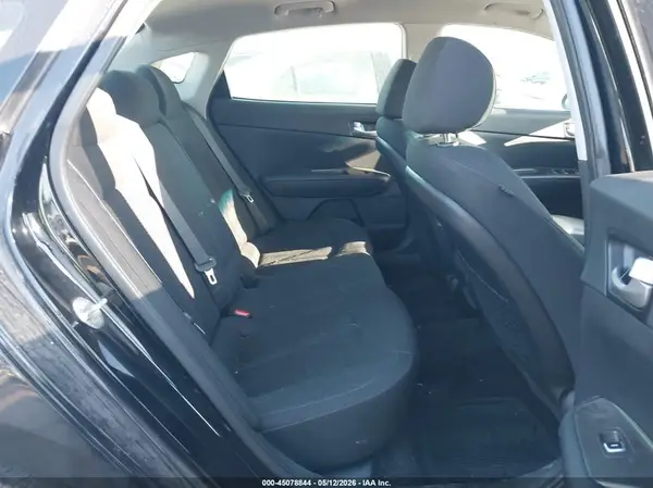 5XXGT4L35KG276307 2019 KIA OPTIMA - Image 8