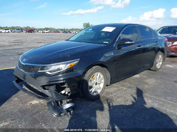 5XXGT4L35KG278350 2019 KIA OPTIMA - Image 2