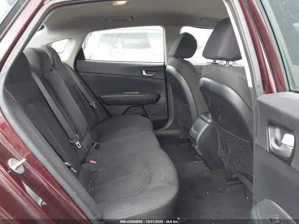5XXGT4L35KG281278 2019 KIA OPTIMA - Image 8