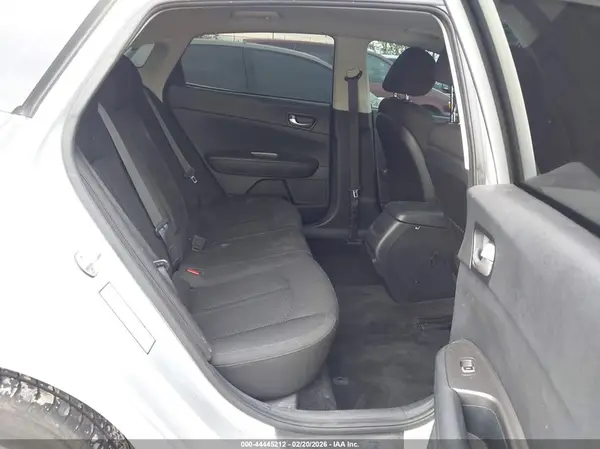 5XXGT4L35KG282446 2019 KIA OPTIMA - Image 8