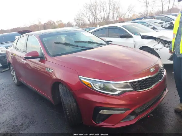 5XXGT4L35KG286318 2019 KIA OPTIMA - Image 1