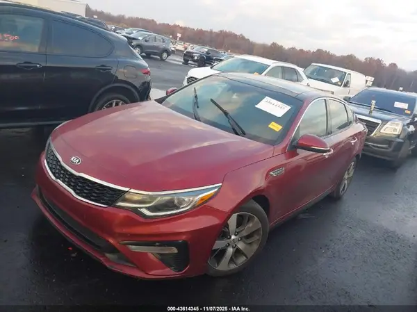 5XXGT4L35KG286318 2019 KIA OPTIMA - Image 2