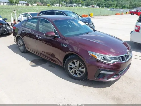 5XXGT4L35KG287548 2019 KIA OPTIMA - Image 1