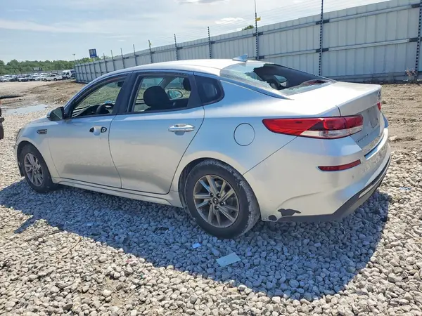 5XXGT4L35KG287615 2019 KIA OPTIMA - Image 2