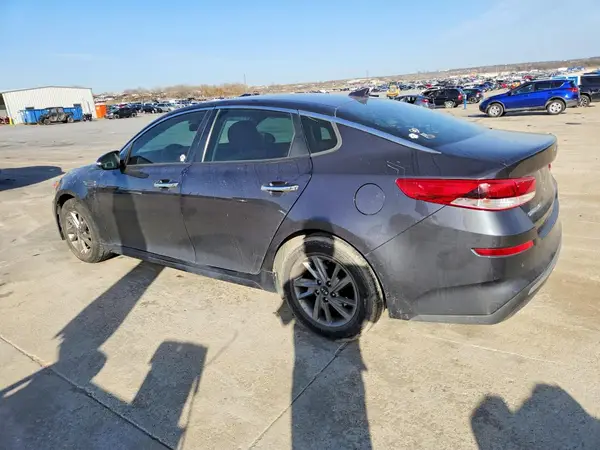 5XXGT4L35KG287680 2019 KIA OPTIMA - Image 2