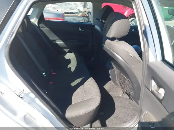 5XXGT4L35KG287923 2019 KIA OPTIMA - Image 8