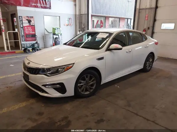 5XXGT4L35KG290367 2019 KIA OPTIMA - Image 2