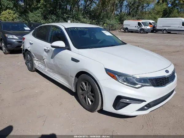 5XXGT4L35KG292684 2019 KIA OPTIMA - Image 1