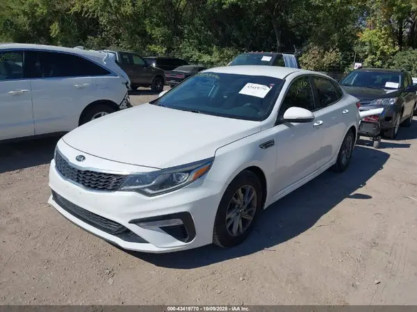 5XXGT4L35KG292684 2019 KIA OPTIMA - Image 2