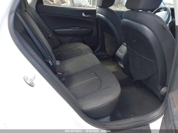 5XXGT4L35KG293379 2019 KIA OPTIMA - Image 8