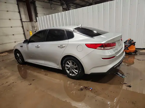 5XXGT4L35KG293642 2019 KIA OPTIMA - Image 2