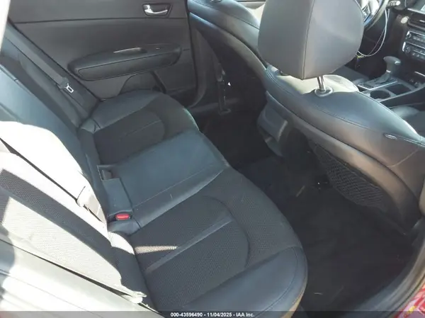 5XXGT4L35KG293656 2019 KIA OPTIMA - Image 8