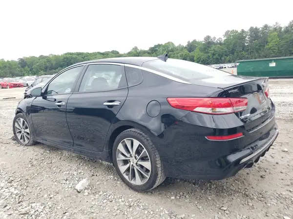 5XXGT4L35KG295309 2019 KIA OPTIMA - Image 2
