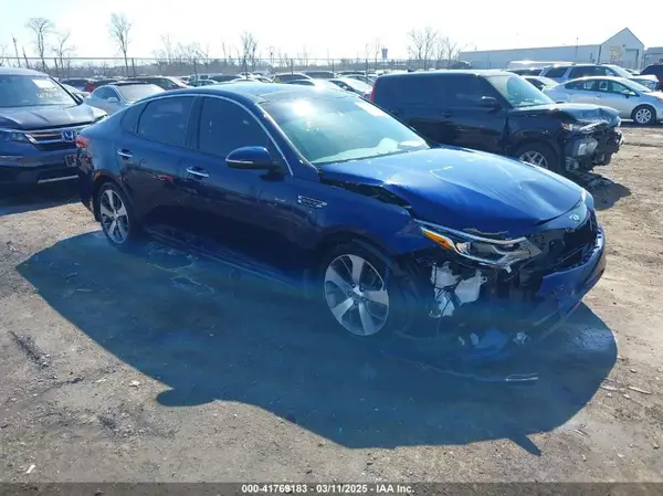 5XXGT4L35KG303814 2019 KIA OPTIMA - Image 1