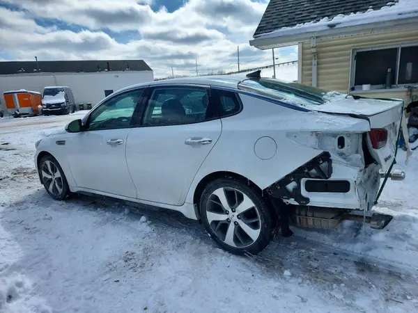 5XXGT4L35KG305174 2019 KIA OPTIMA - Image 2