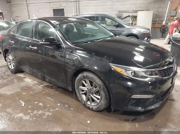 5XXGT4L35KG305434 2019 KIA OPTIMA - Image 1