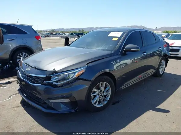 5XXGT4L35KG306258 2019 KIA OPTIMA - Image 2