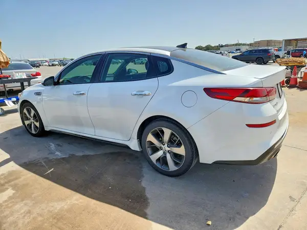 5XXGT4L35KG307071 2019 KIA OPTIMA - Image 2