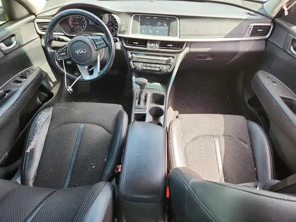 5XXGT4L35KG307071 2019 KIA OPTIMA - Image 8