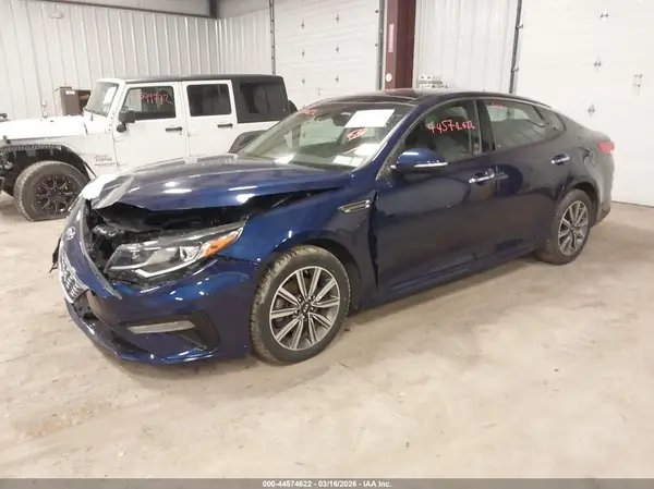 5XXGT4L35KG308365 2019 KIA OPTIMA - Image 2